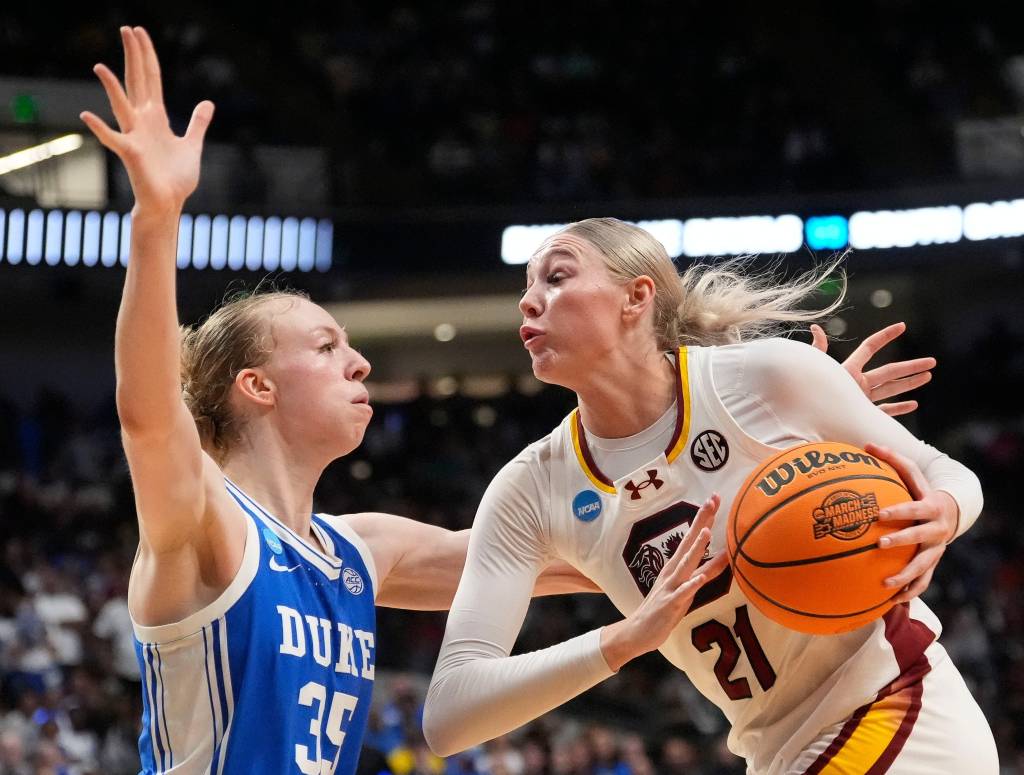 Texas vs. South Carolina prediction, pick for NCAAW March Madness Final Four