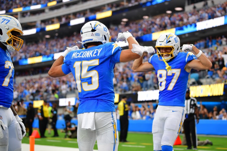 NFL Best Bets Today: DK Network Betting Group Picks for Week 16 Thursday Night Football on DraftKings Sportsbook