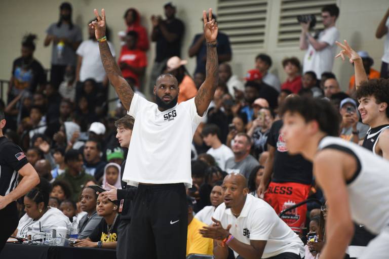 LeBron James named Team USA flag bearer for Paris Olympics Opening Ceremony